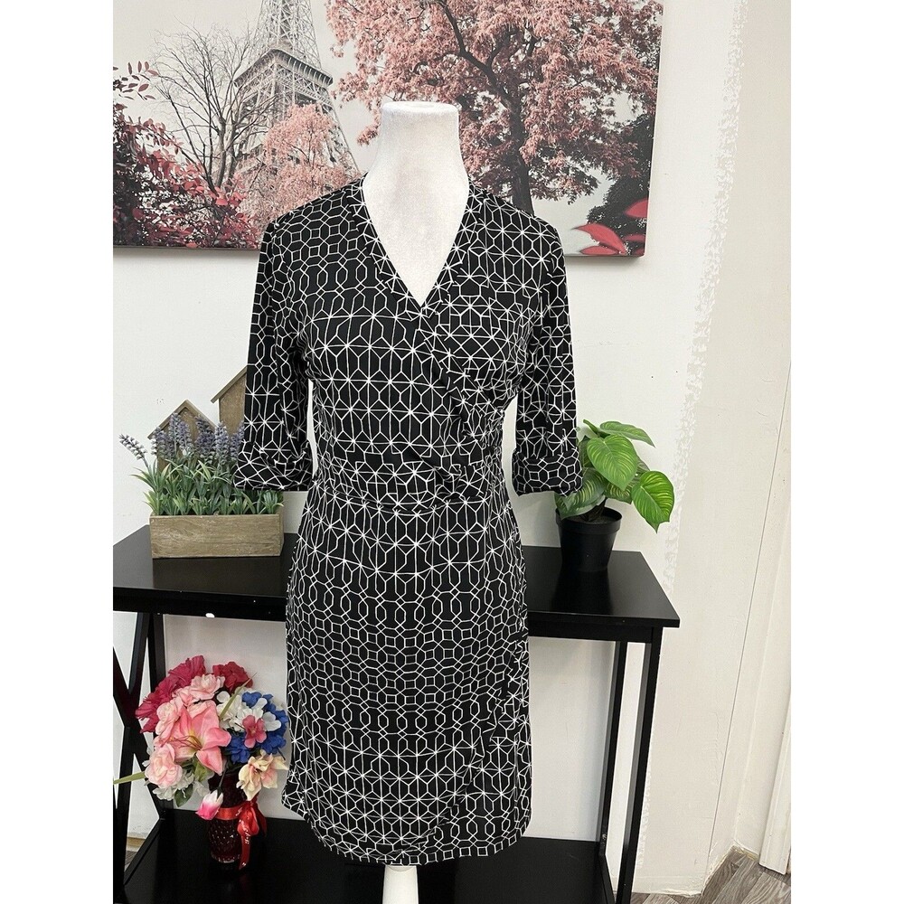 The Limited Surplice Wrap S Dress Black White Geometric Work Office Career Knit